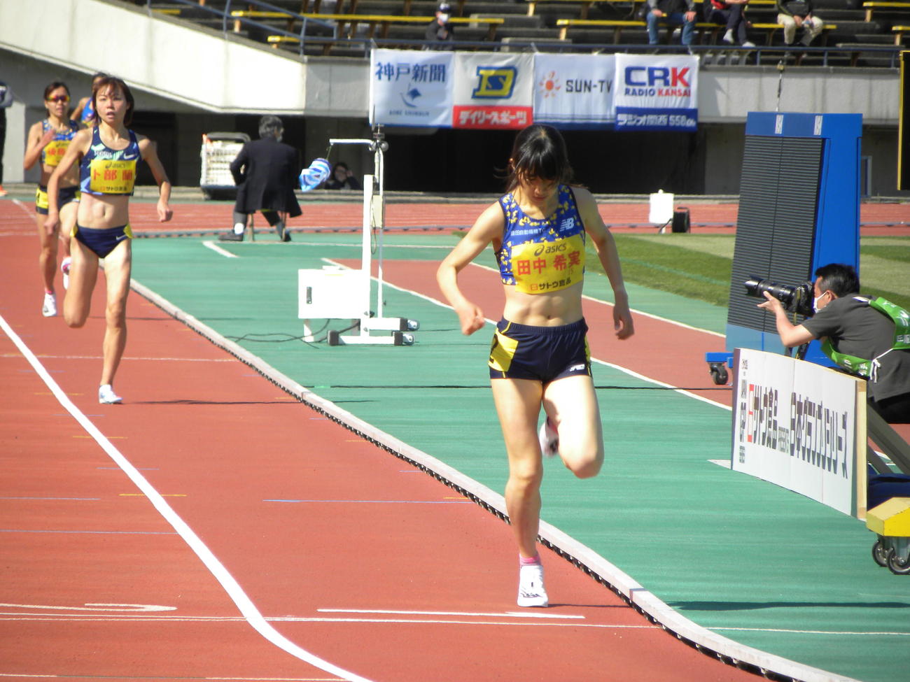 兵庫リレーカーニバル女子1500メートルで優勝した田中希実（撮影・松本航）