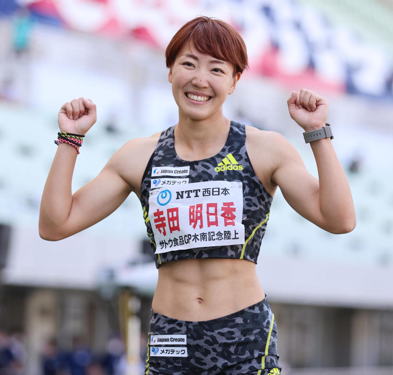 木南道孝記念陸上競技大会　女子100メートル障害決勝　12秒89で優勝する寺田明日香（撮影・清水貴仁）