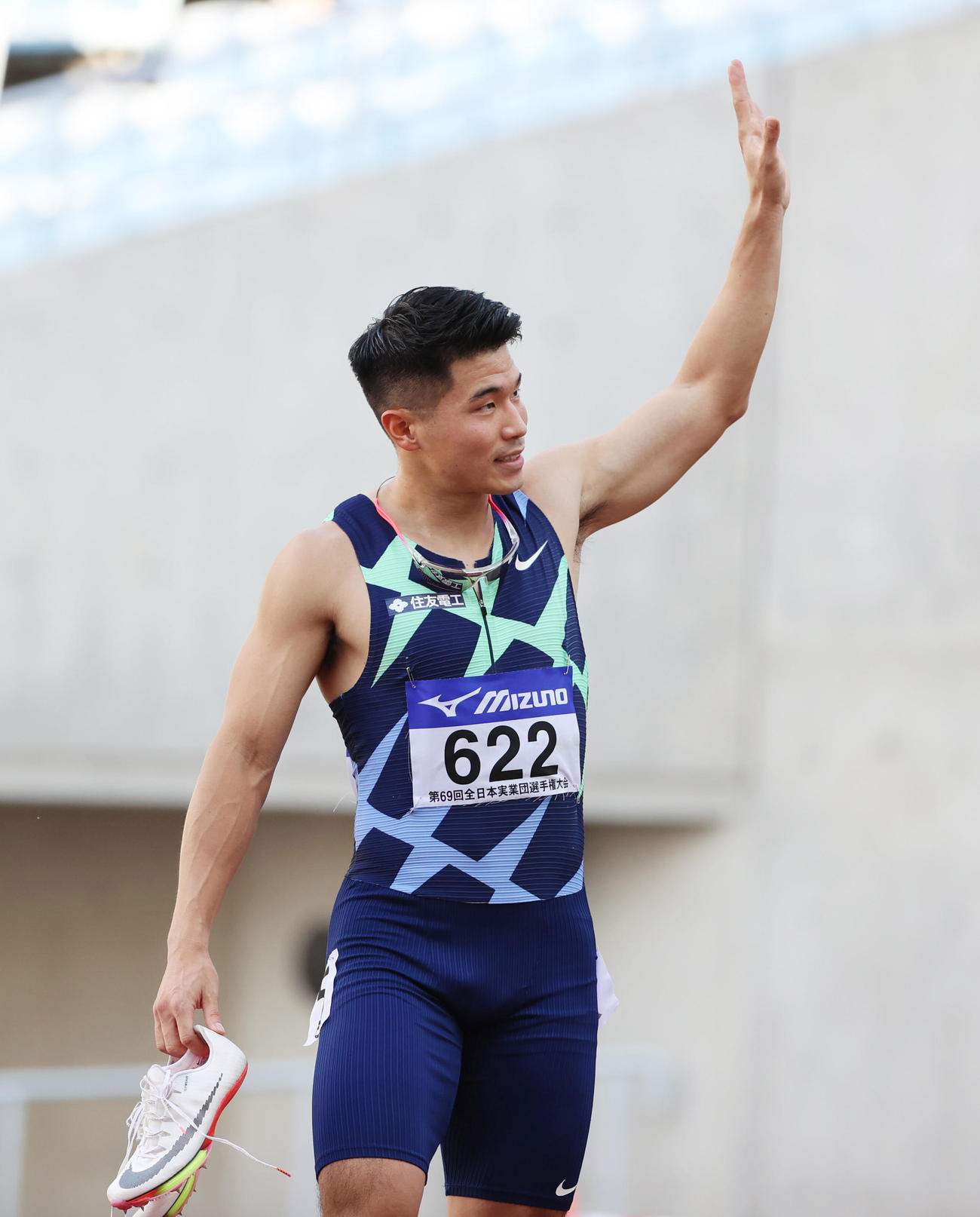 男子100メートル決勝　10秒19で1位となる小池祐貴（撮影・清水貴仁）