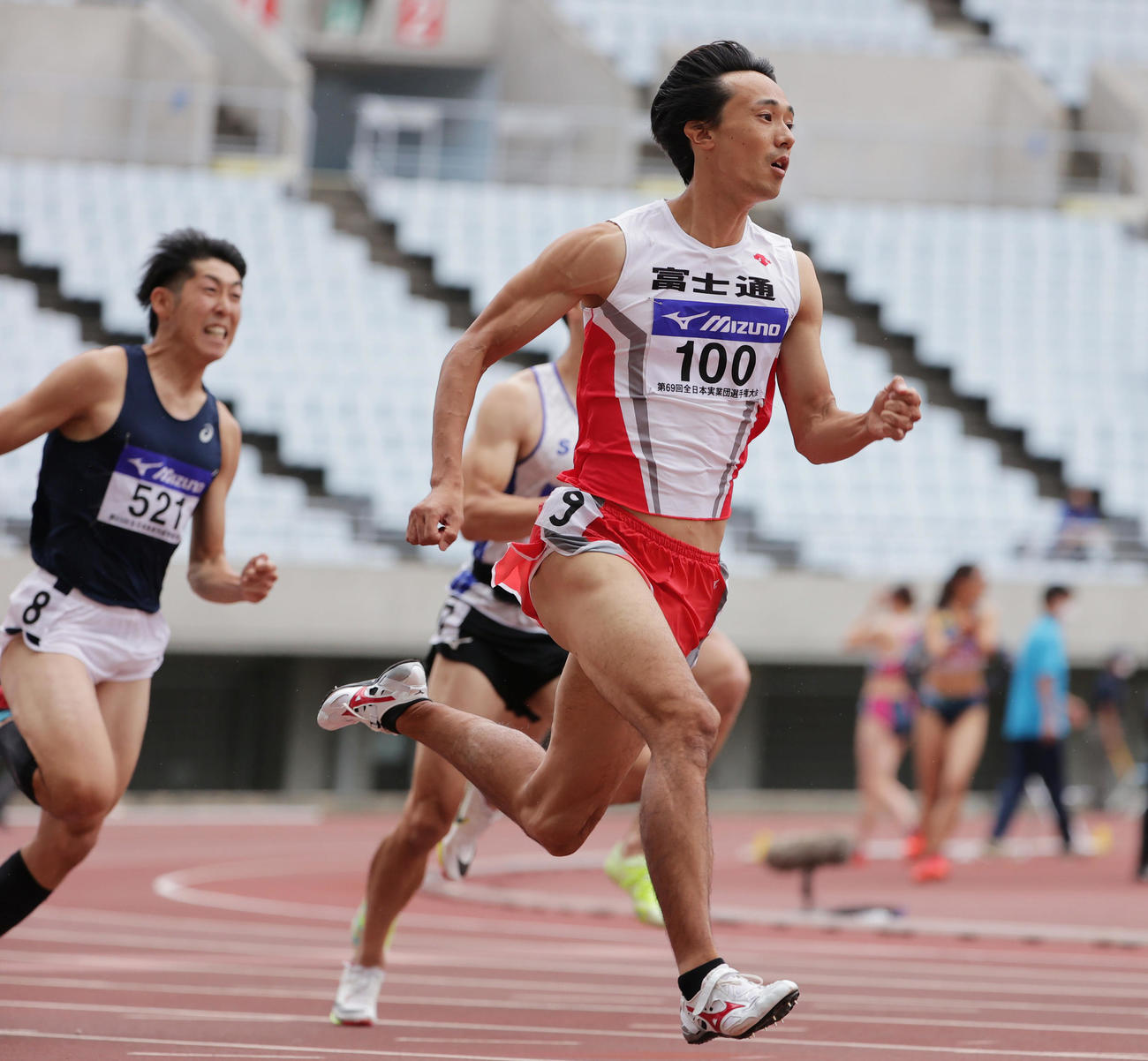 男子200メートル予選3組　21秒57の4位となる高瀬慧（撮影・清水貴仁）