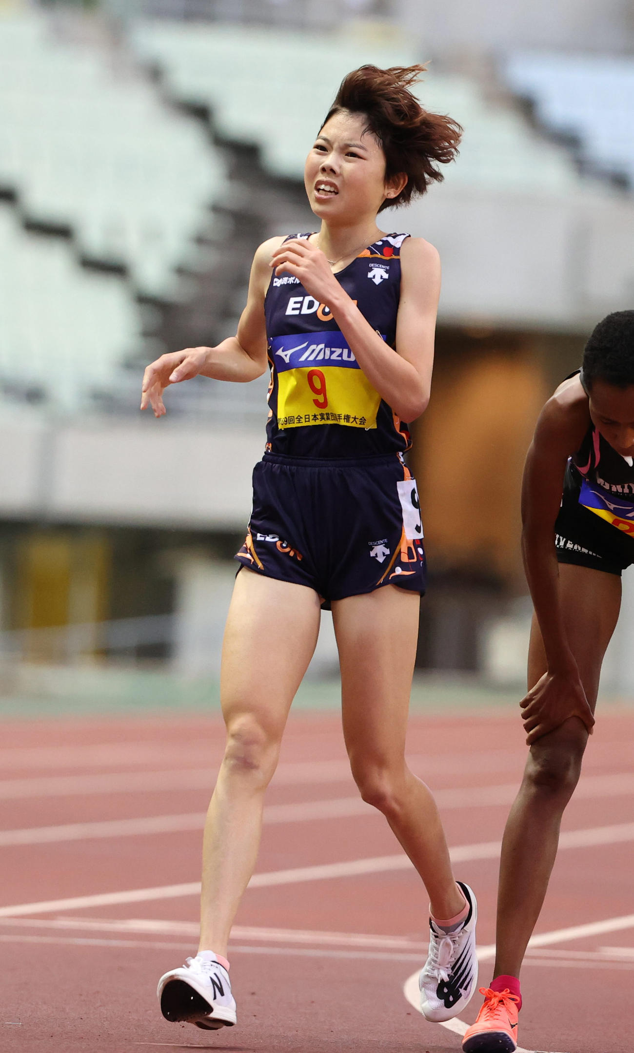 女子5000メートル（タイムレース）　14分59秒36で4位となる萩谷楓（撮影・清水貴仁）