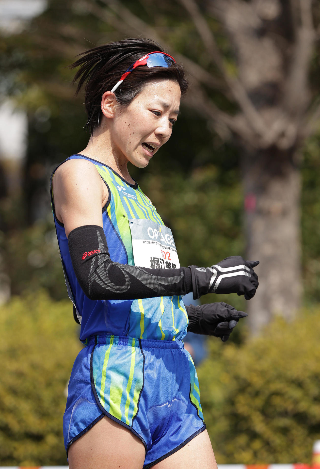 女子1位でゴールした堀江（撮影・前田充）