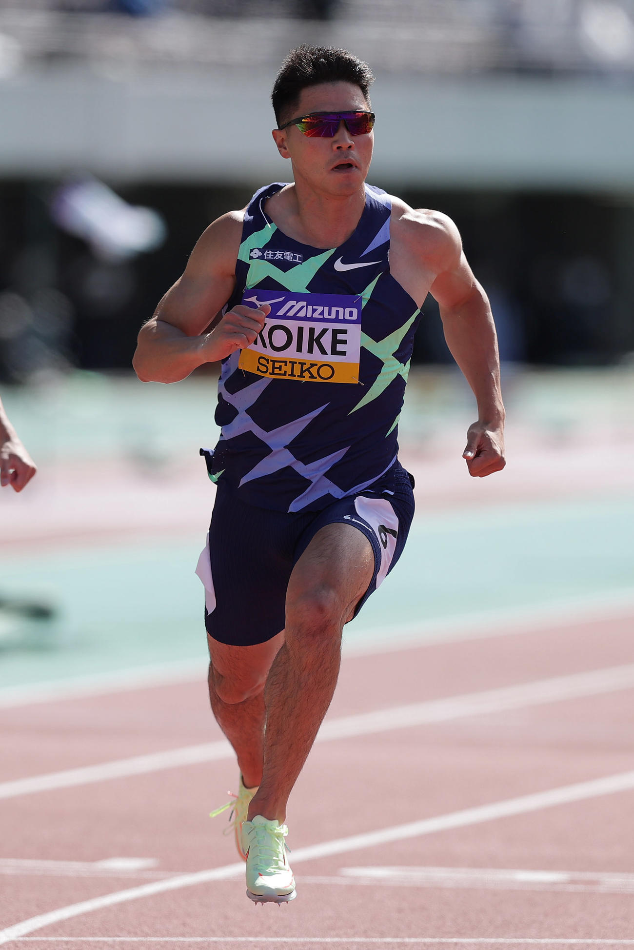 10秒49で優勝した小池（撮影・前田充）