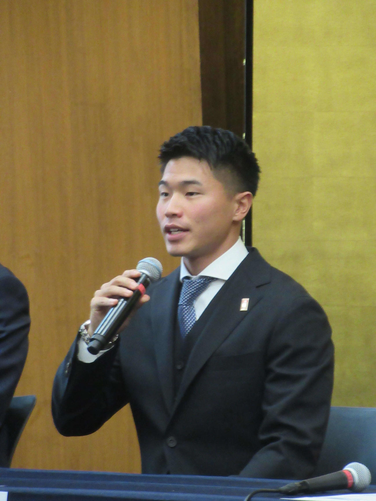 OSAKA夢プログラム第2期事業の会見に出席した陸上小池祐貴（撮影・益田一弘）