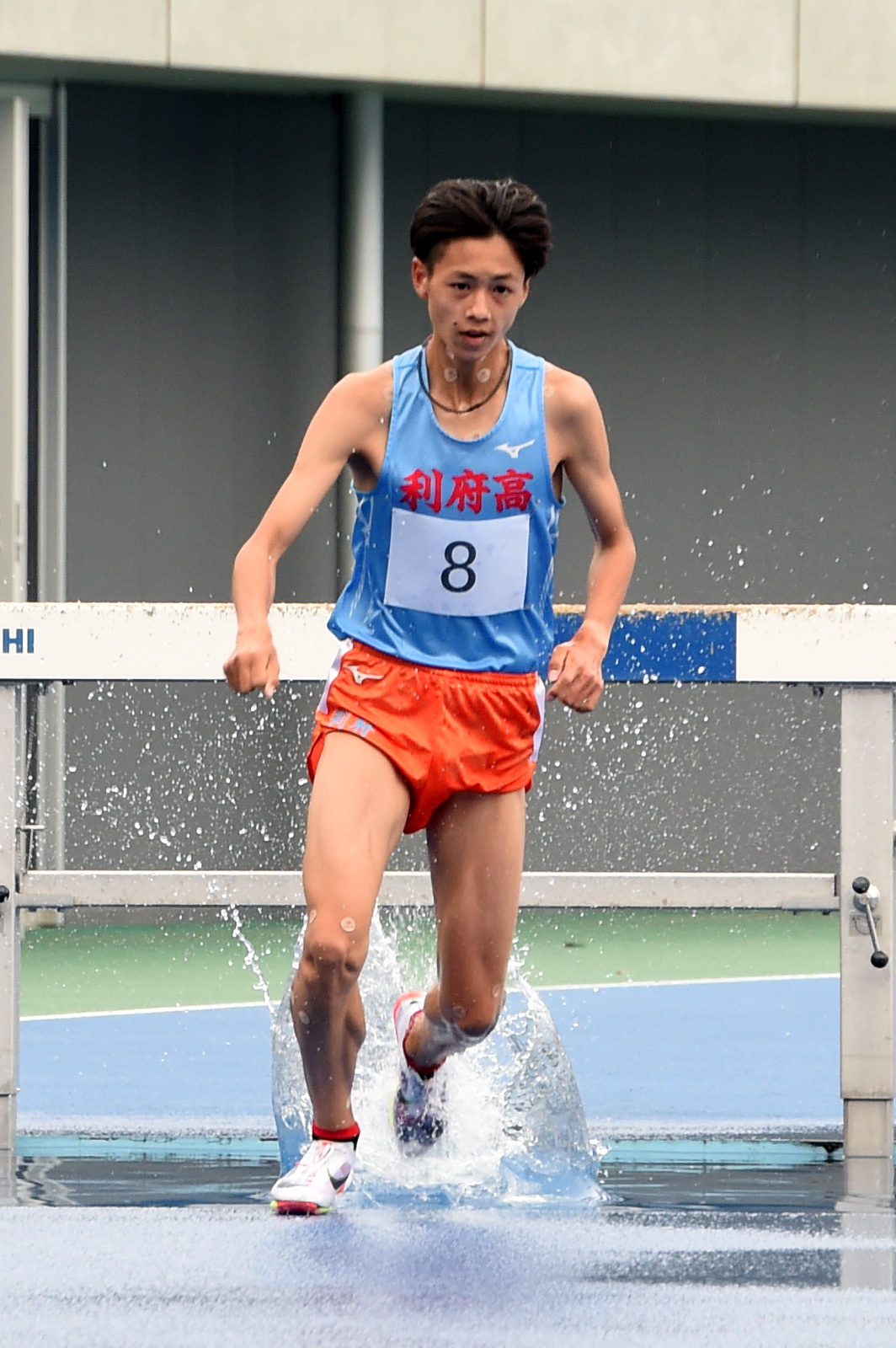 男子3000メートル障害を制した利府・斉藤
