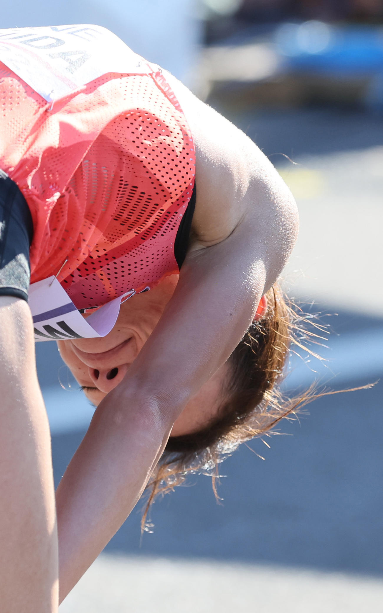 女子マラソンでゴールした松田（代表撮影）