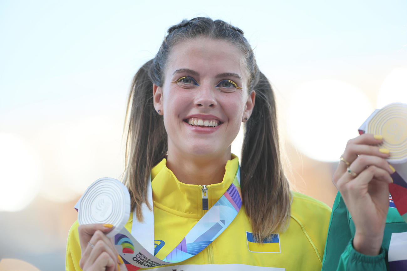 女子走り高跳びで準優勝したウクライナのマフチフ（代表撮影）