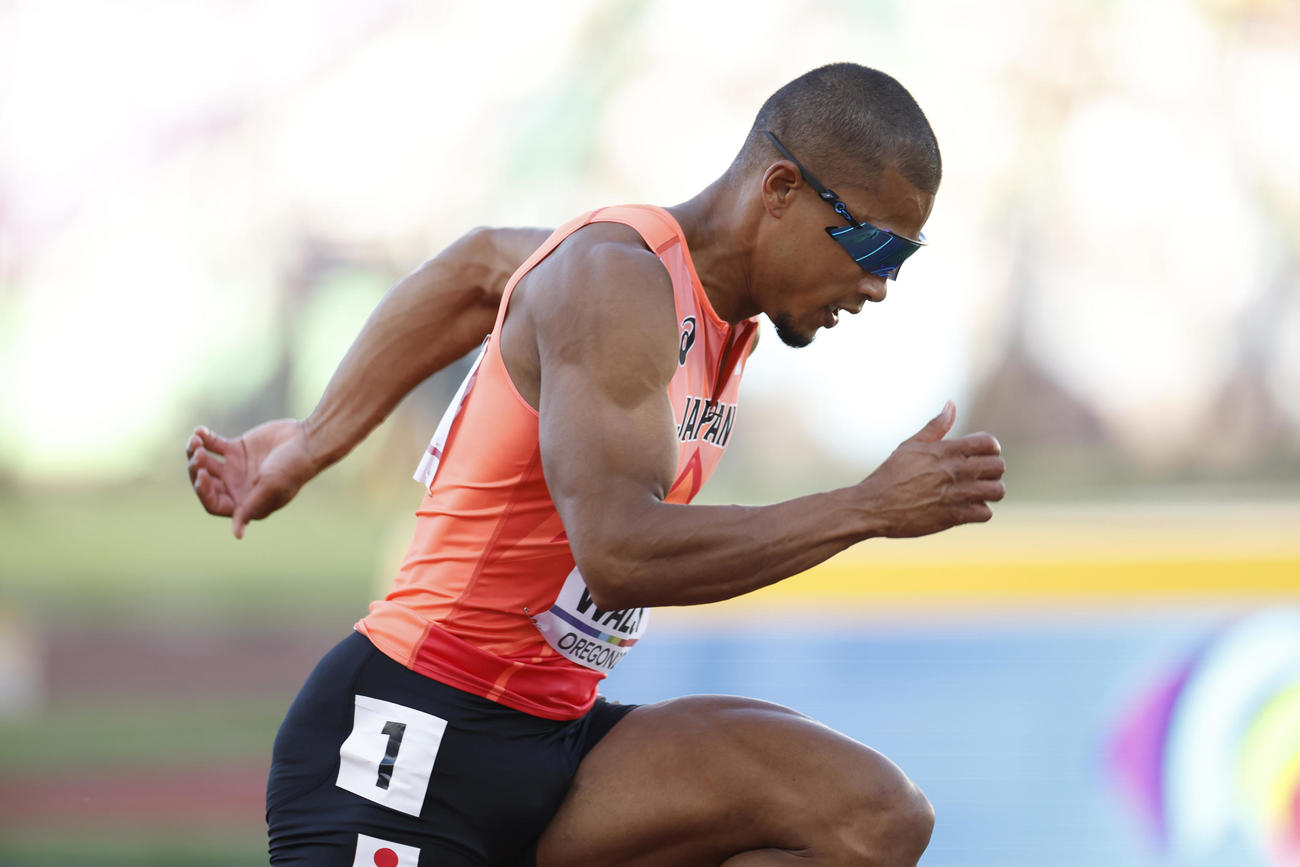 男子400メートル準決勝で力走するウォルシュ（代表撮影）