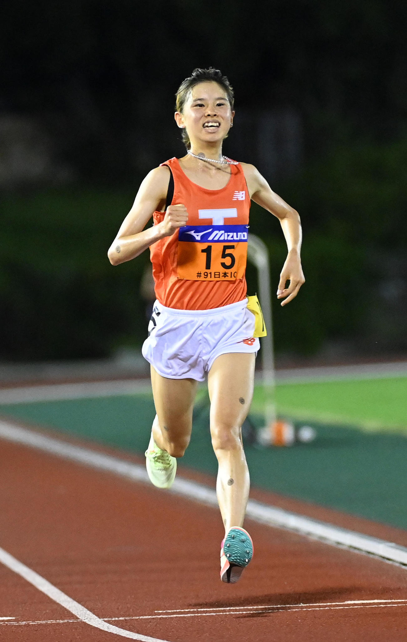 女子1万メートルで優勝した不破聖衣来（撮影・前岡正明）