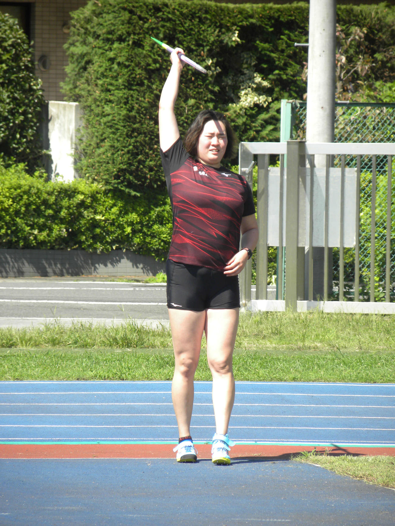 公開練習で助走を確認する北口榛花（撮影・松本航）