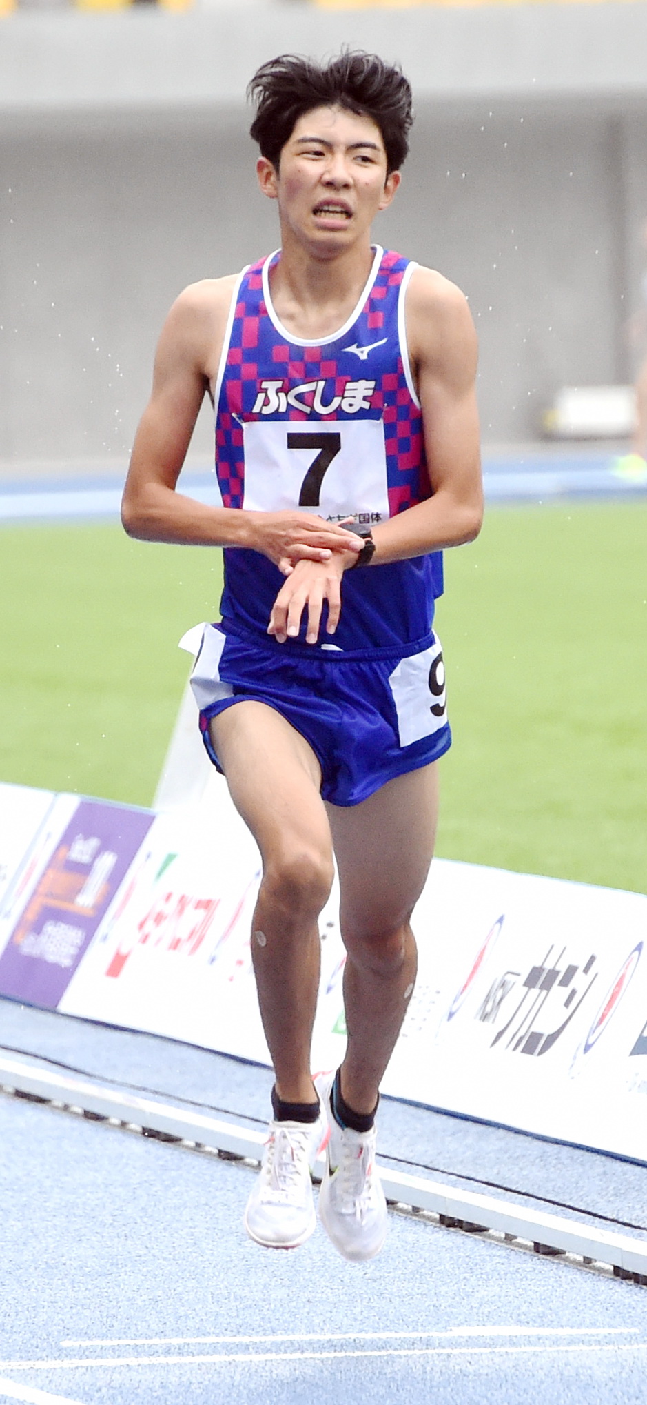 少年男子B3000メートルで日本中学新記録を打ち立て3位入賞した福島県・増子（撮影・山田愛斗）