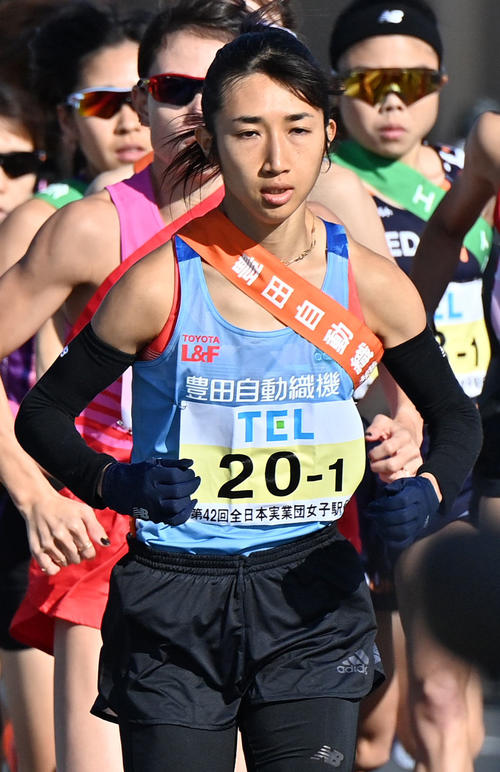 1区を走る豊田自動織機の田中（代表撮影）