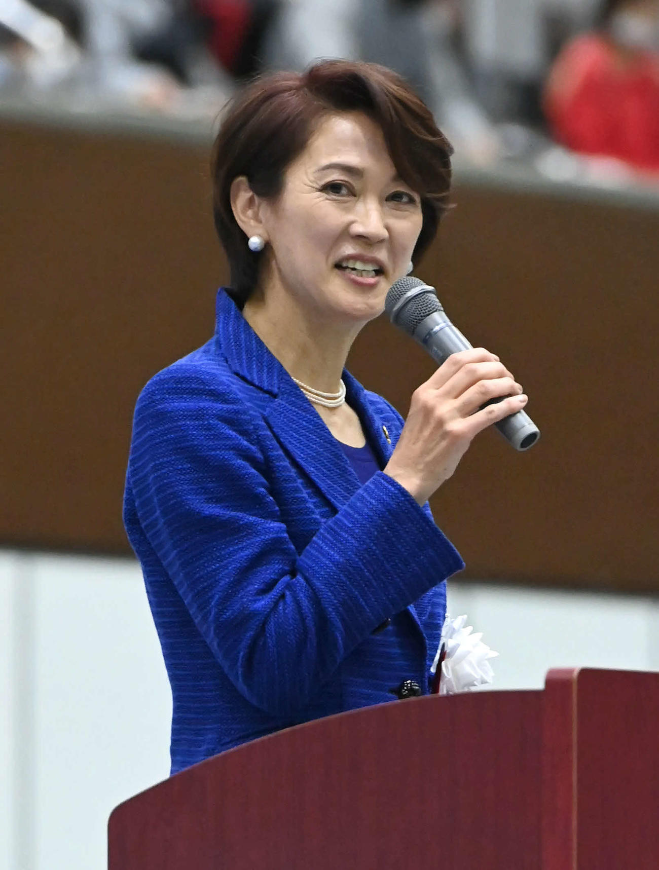 祝辞を述べる日本陸上競技連盟副会長・有森裕子（撮影・石井愛子）