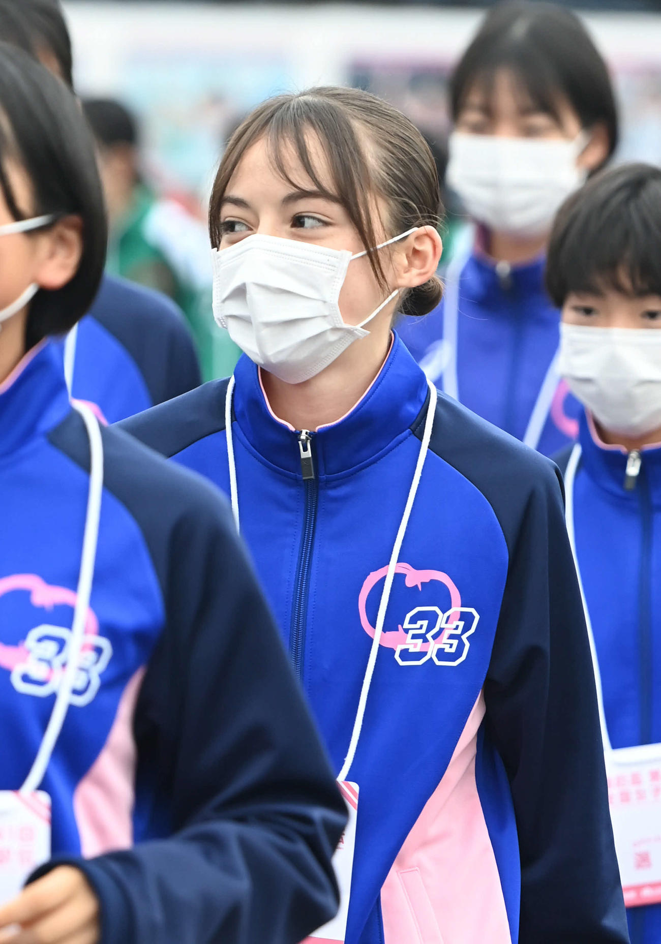 会場入りをする岡山代表・ドルーリー朱瑛里（撮影・石井愛子）