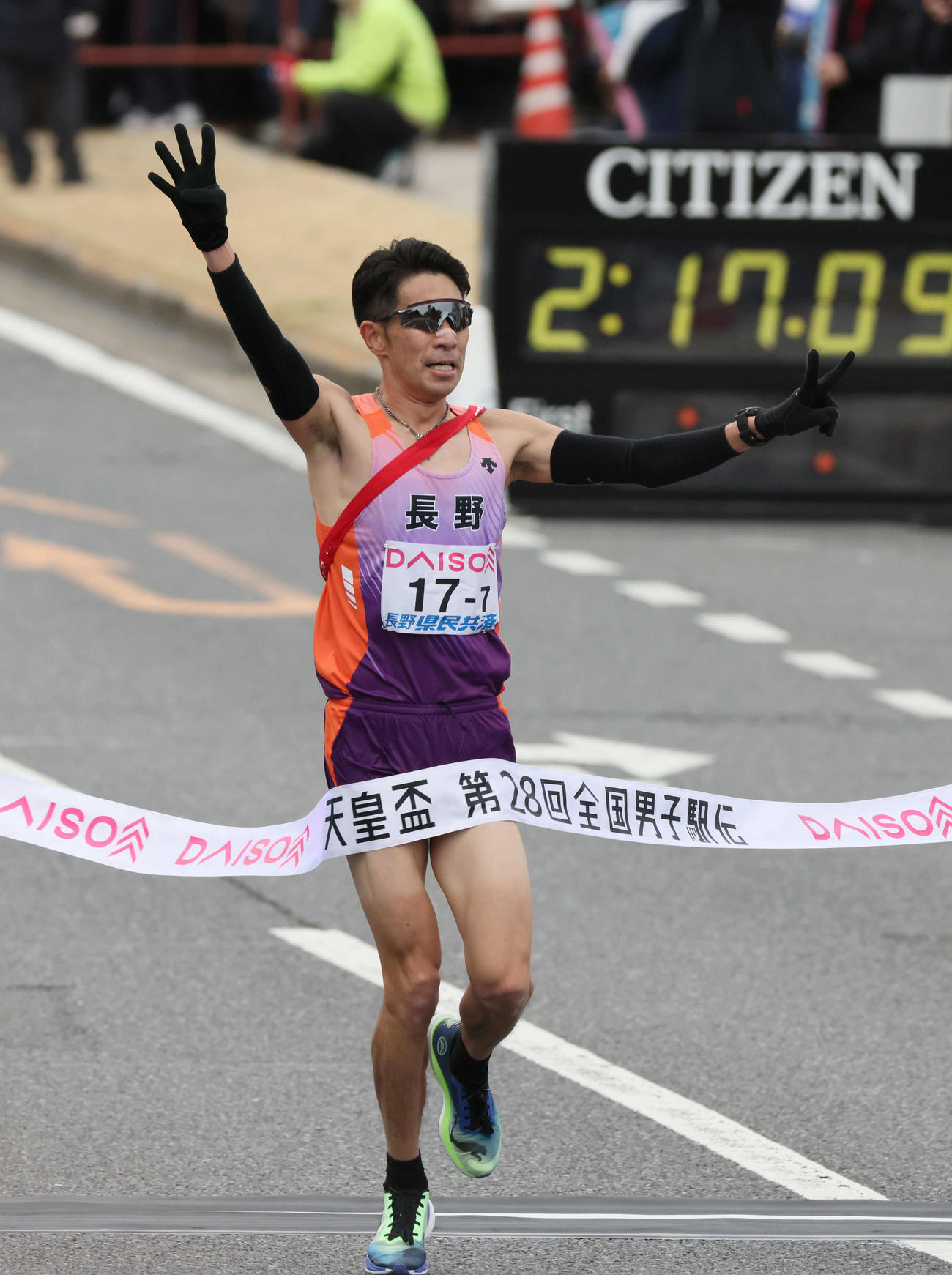 全国都道府県対抗男子駅伝　優勝した長野7区の上野裕一郎（撮影・加藤孝規）