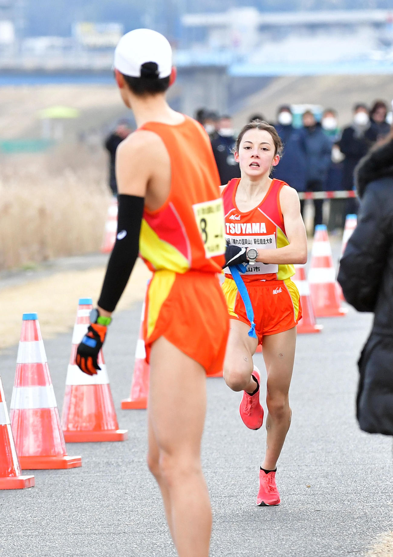 第3区のドルーリー朱瑛里は第4区の中継所へ力走を見せる（撮影・前岡正明）
