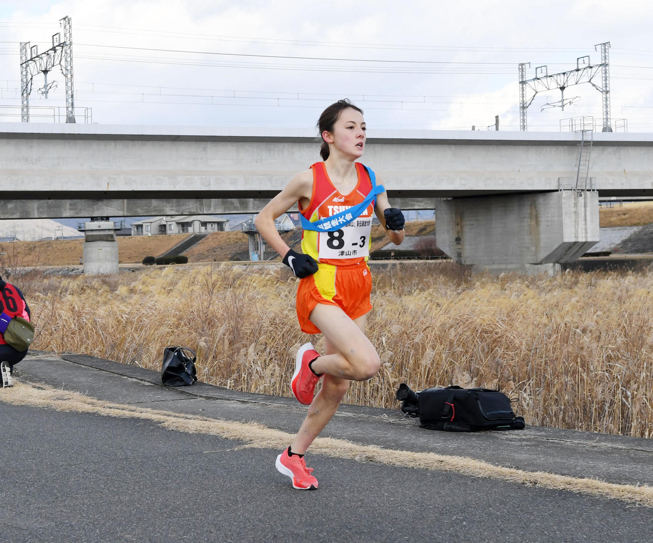 第3区を快走するドルーリー朱瑛里（撮影・前岡正明）