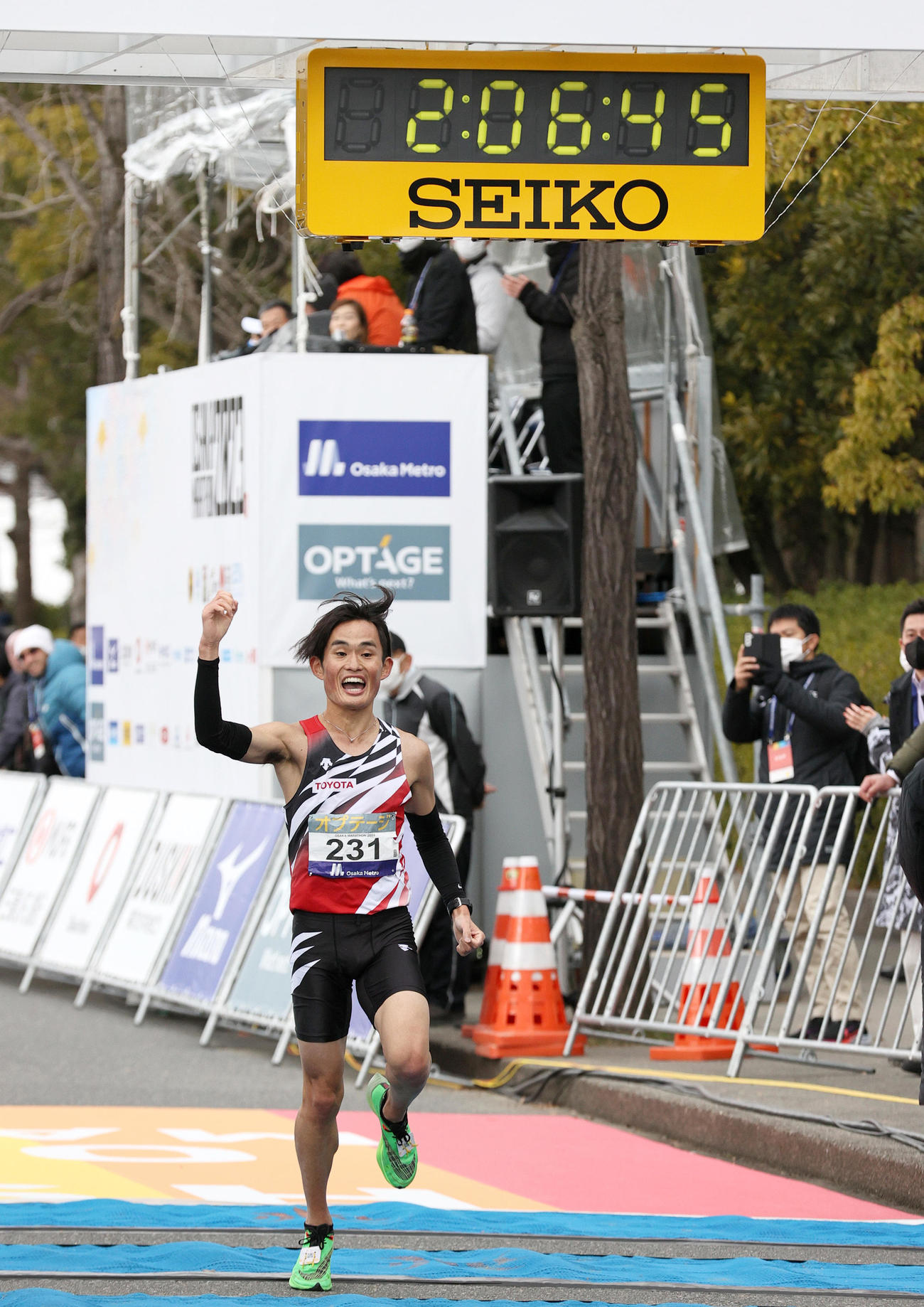 日本人トップの6位でゴールする西山（撮影・上山淳一）