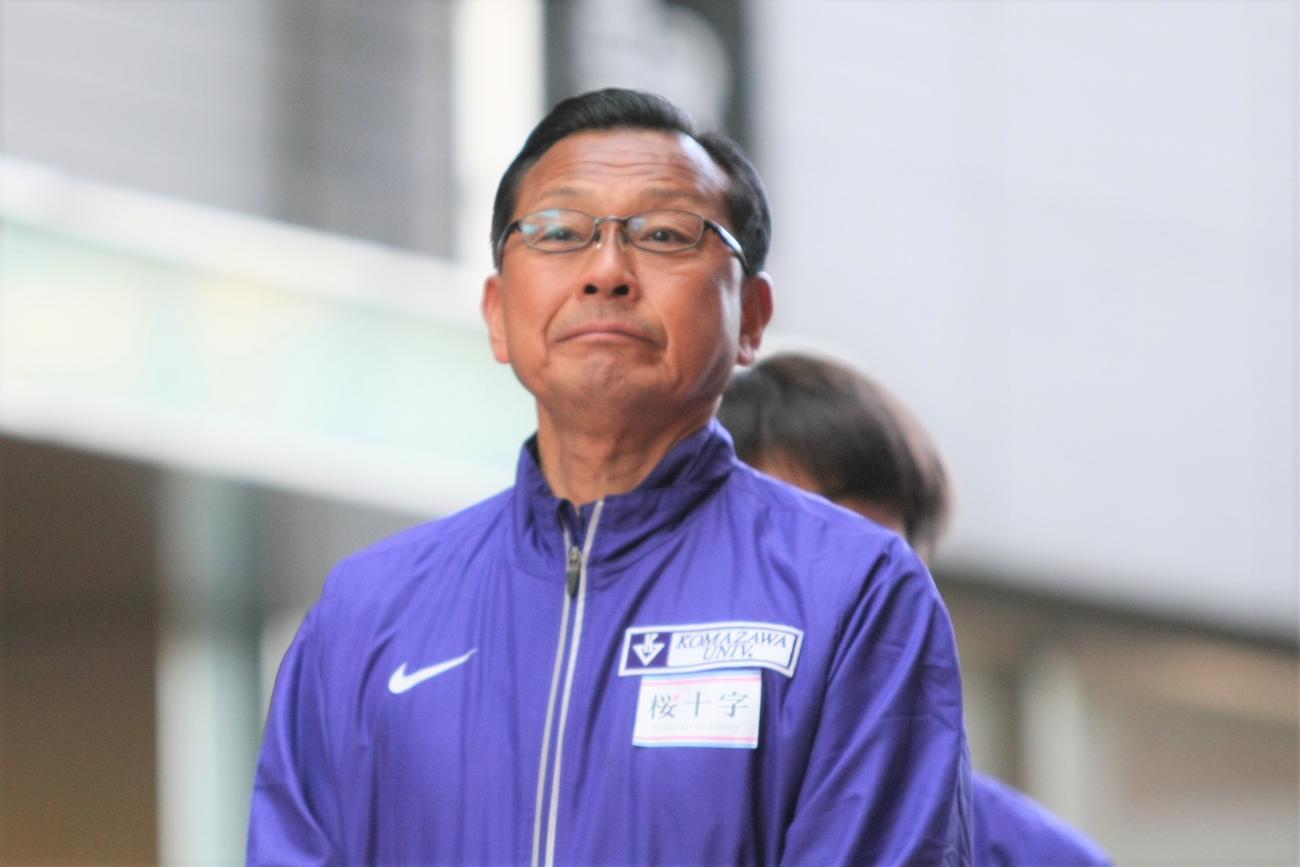大学駅伝3冠達成報告会に出席した大八木弘明監督（撮影・藤塚大輔）
