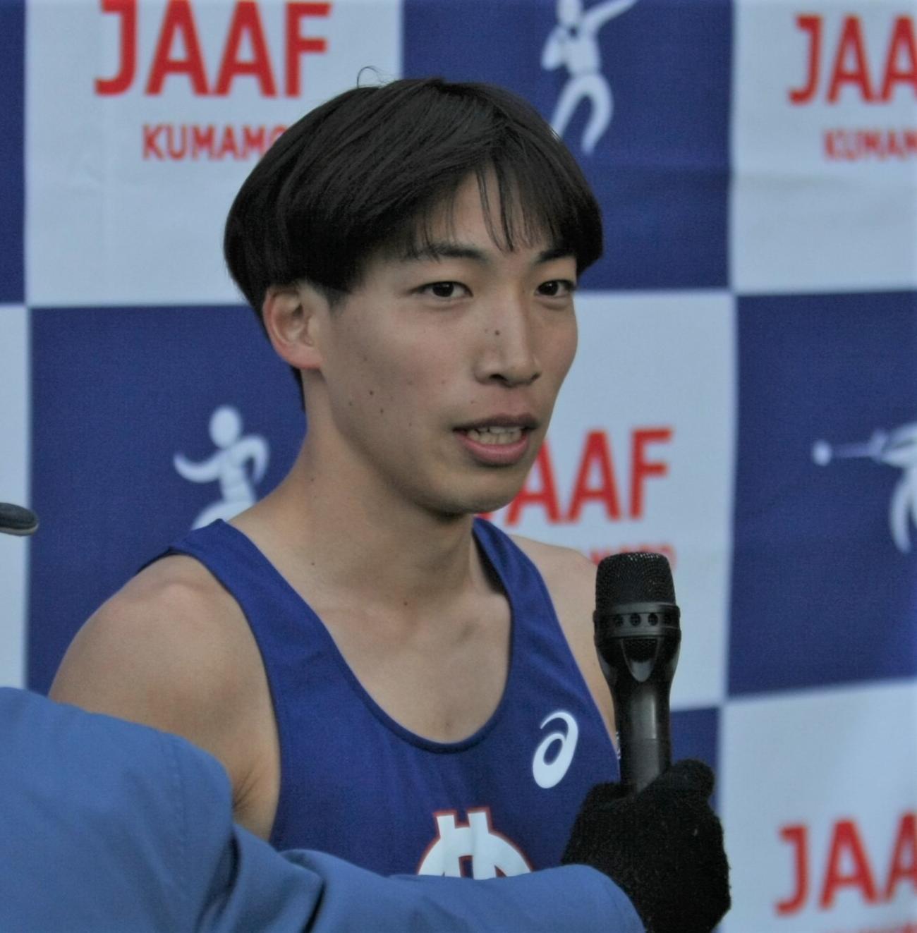 金栗記念選抜中長距離大会の男子1500メートルに出場した三浦（撮影・藤塚大輔）