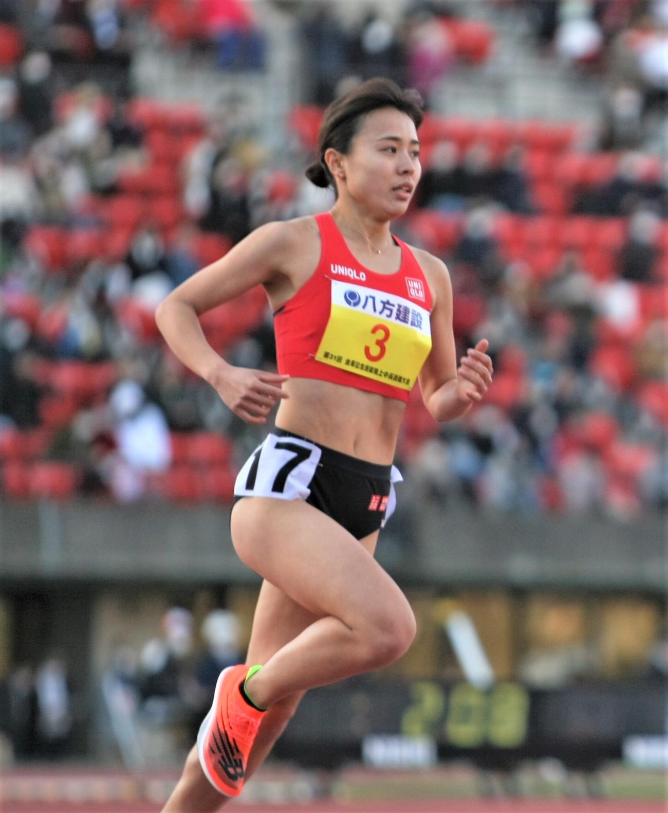 金栗記念選抜中長距離大会の女子1500メートルで1位に入った後藤（撮影・藤塚大輔）