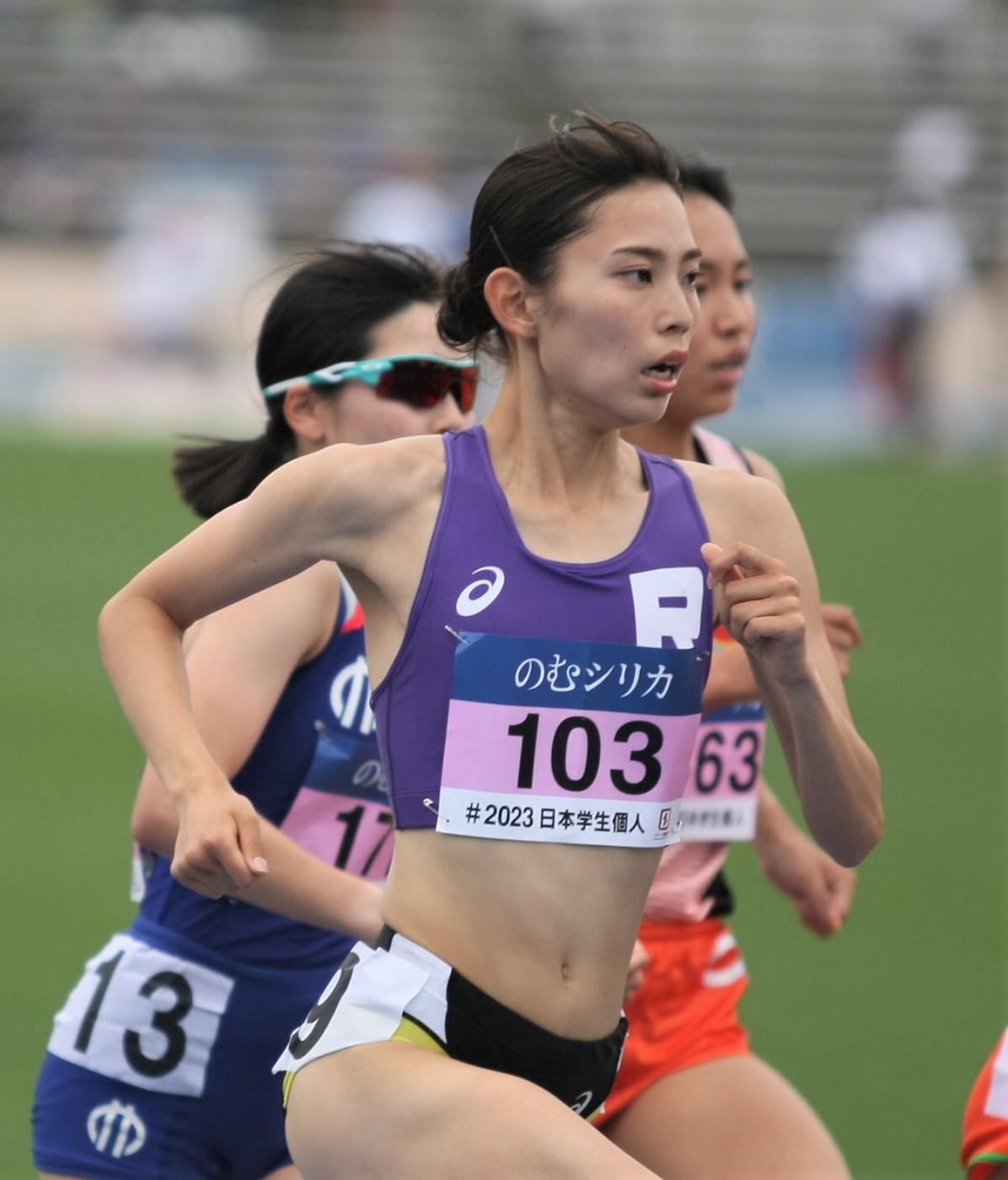 陸上の日本学生個人選手権女子1500メートル予選に出場した立教大・道下（撮影・藤塚大輔）