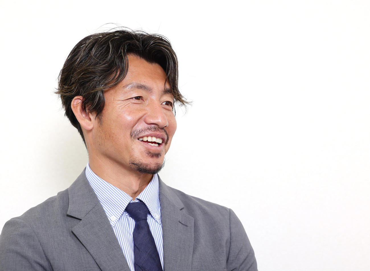 マラソン日本記録保持者の鈴木との対談に臨んだ鳥谷氏（撮影・足立雅史）