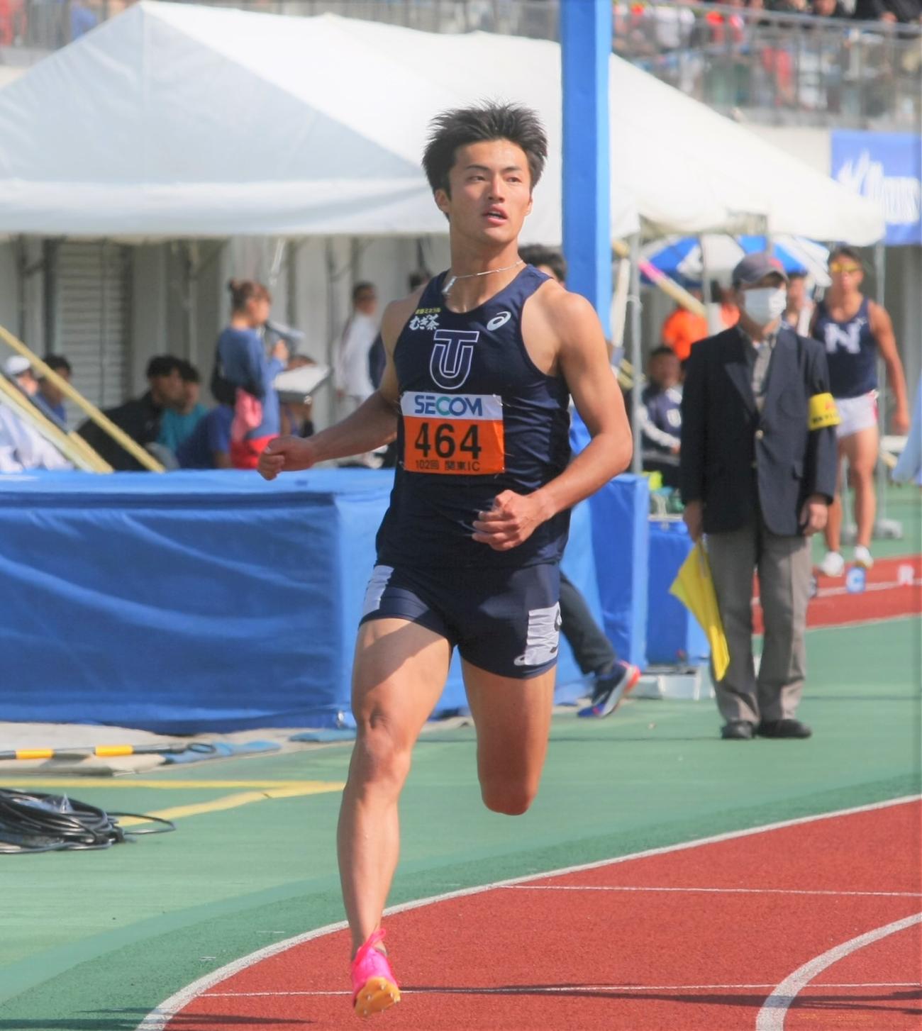 陸上関東インカレ男子1部100メートル決勝　10秒09で2連覇を飾った東洋大・柳田（撮影・藤塚大輔）
