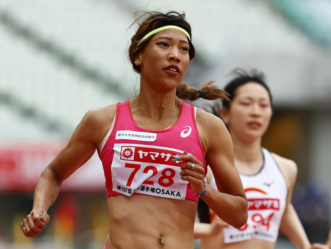 女子100メートル準決勝　11秒57で決勝進出を決めた君嶋（撮影・藤尾明華）