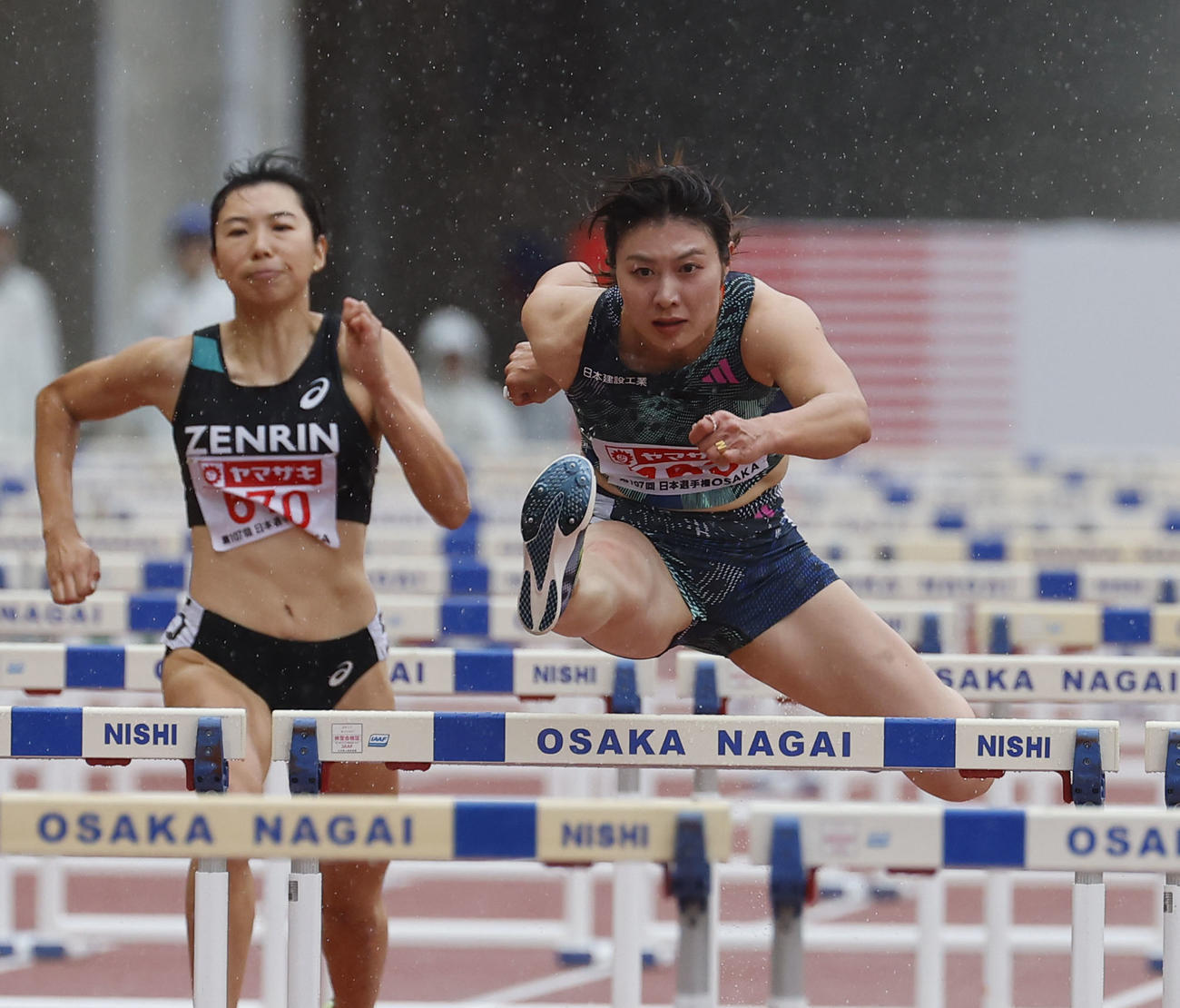 日本陸上競技選手権大会　女子100メートル障害　12秒99で準決勝進出を決めた福部真子（撮影・藤尾明華）
