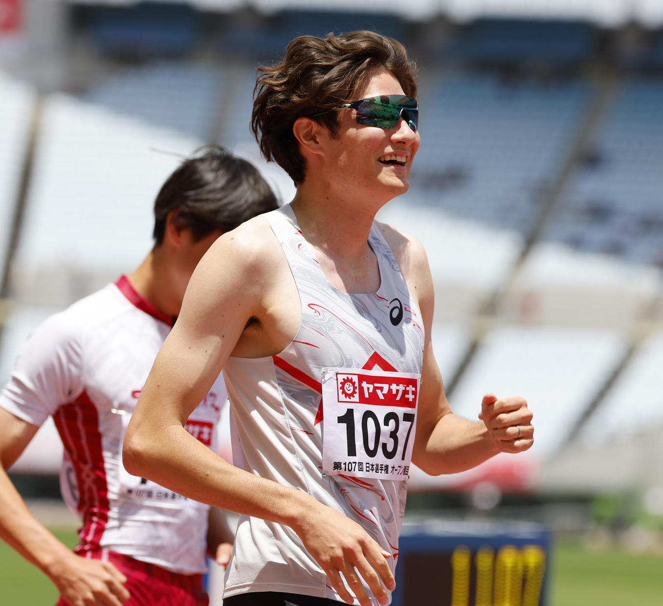 日本陸上競技選手権大会　聴覚障害者によるオープン参加のデフ100メートルで11秒06で優勝した山田真樹（撮影・藤尾明華）