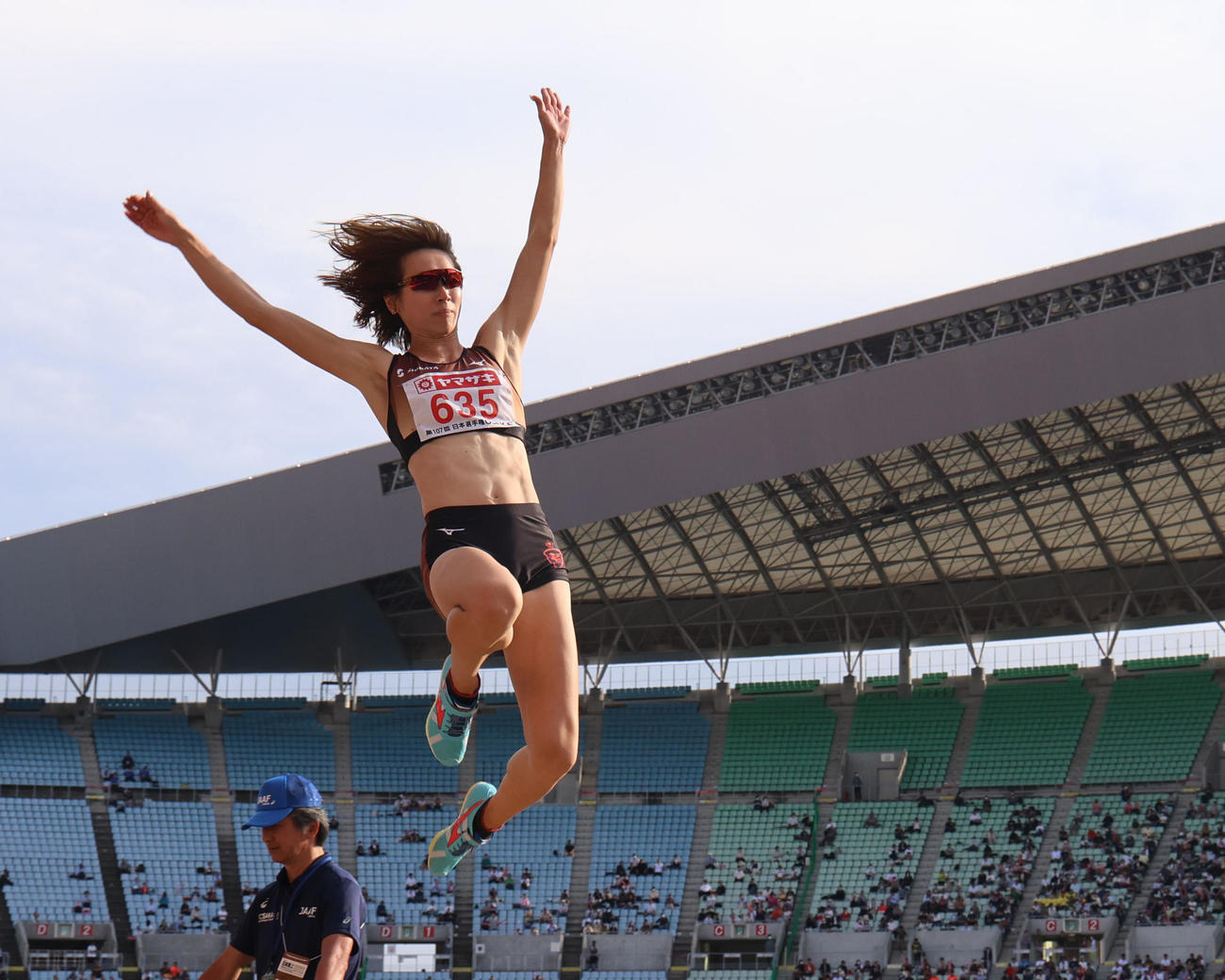日本陸上競技選手権大会　女子走り幅跳びで6メートル63で優勝した秦澄美鈴（撮影・藤尾明華）
