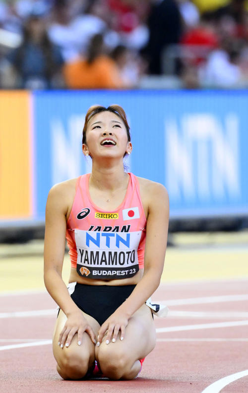 女子400 メートル 障害予選　2組8着だった山本亜美（共同）