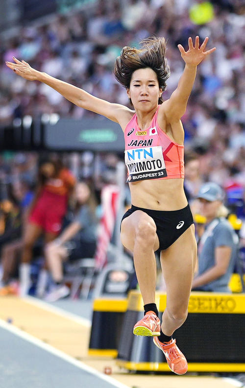 女子三段跳び予選　森本麻里子の2回目（共同）