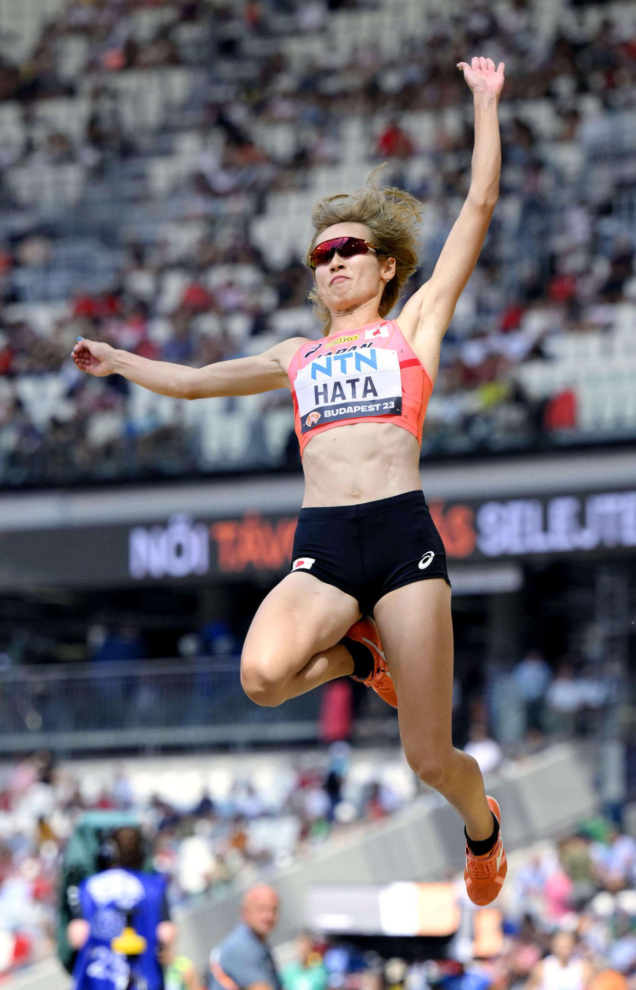 女子走り幅跳び予選に出場した秦澄美鈴（共同）