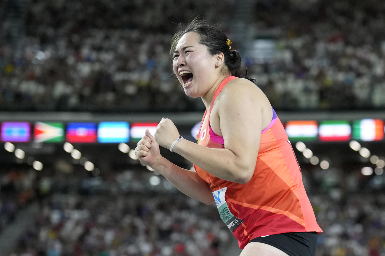 投てきを行う北口榛花（AP）