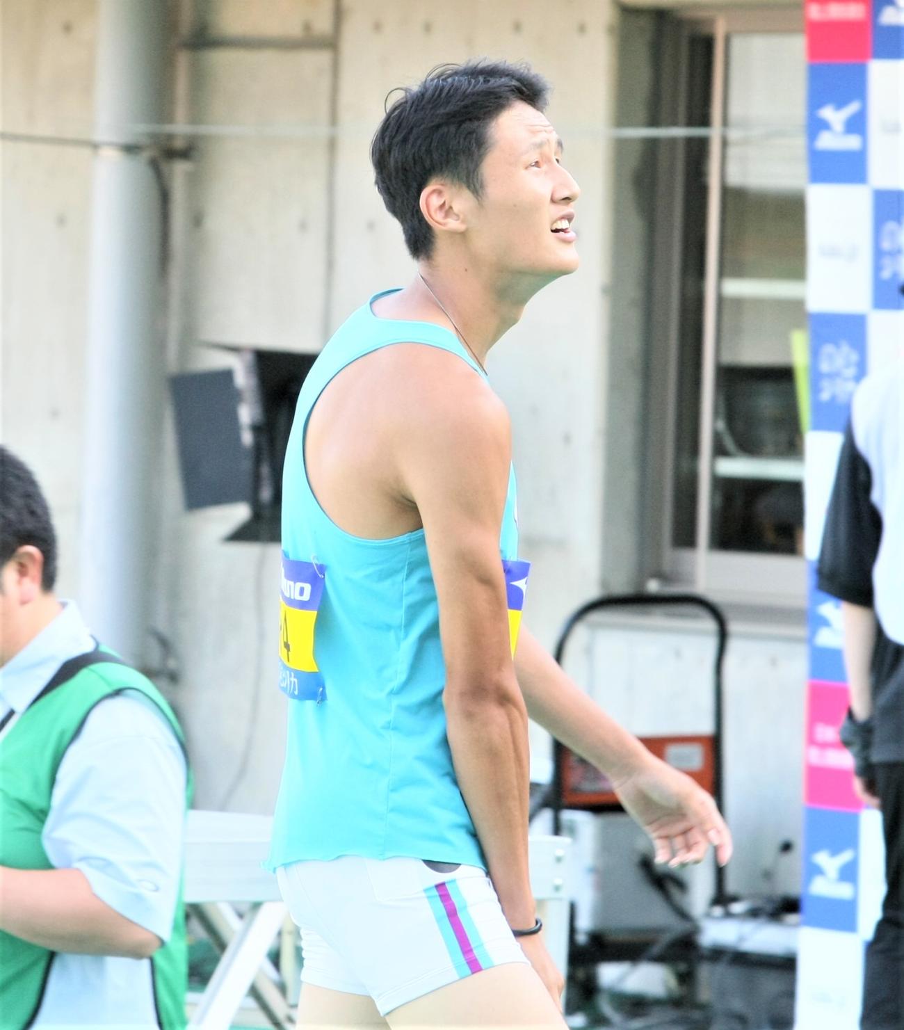 日本インカレ男子100メートル予選1組　2着で準決勝進出を決めた筑波大・鵜沢（撮影・藤塚大輔）