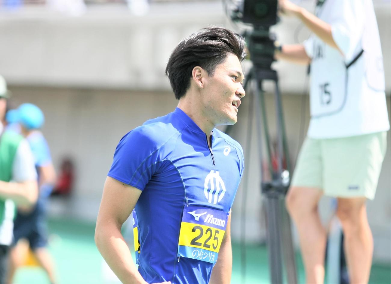 日本学生対校選手権男子400メートル障害準決勝　49秒43で決勝進出を決めた順大・出口（撮影・藤塚大輔）