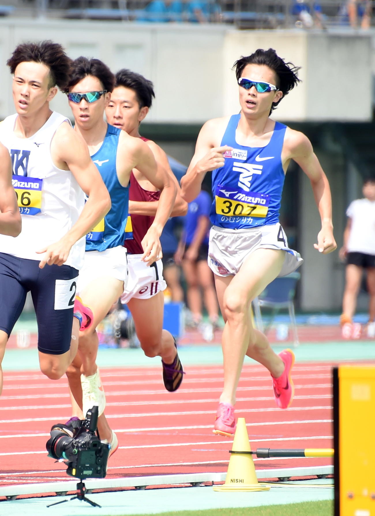 男子800メートルで2位に入った東海大・安倍（右）（撮影・山田愛斗）