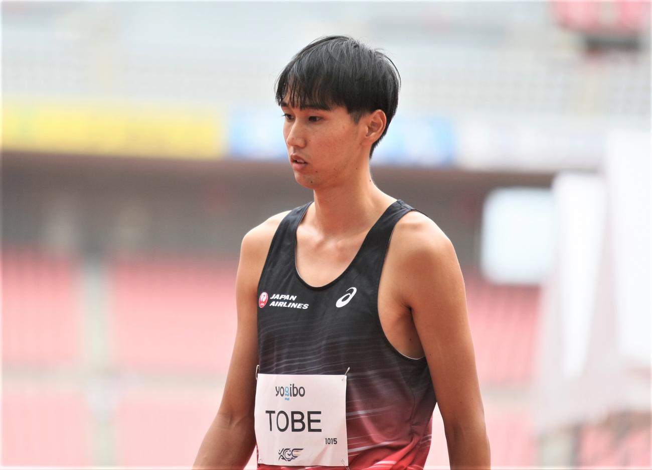 陸上アスレチックスチャレンジカップ男子走り高跳び決勝　1年4カ月ぶりの復帰戦に臨んだ戸辺（撮影・藤塚大輔）