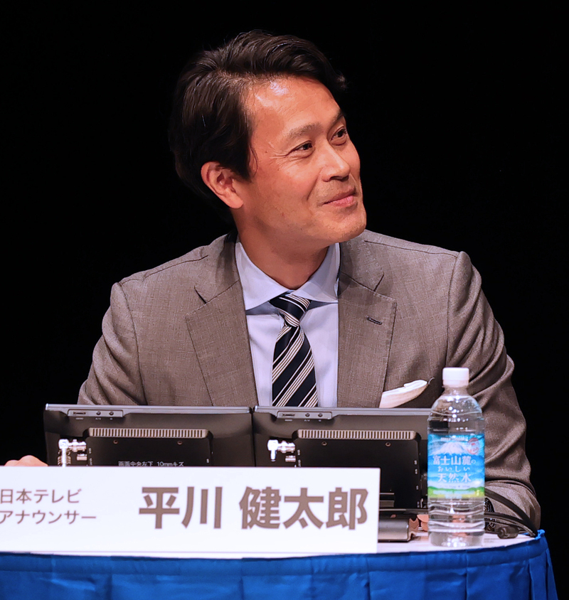 日本テレビ・平川健太郎アナウンサー（2022年12月撮影）
