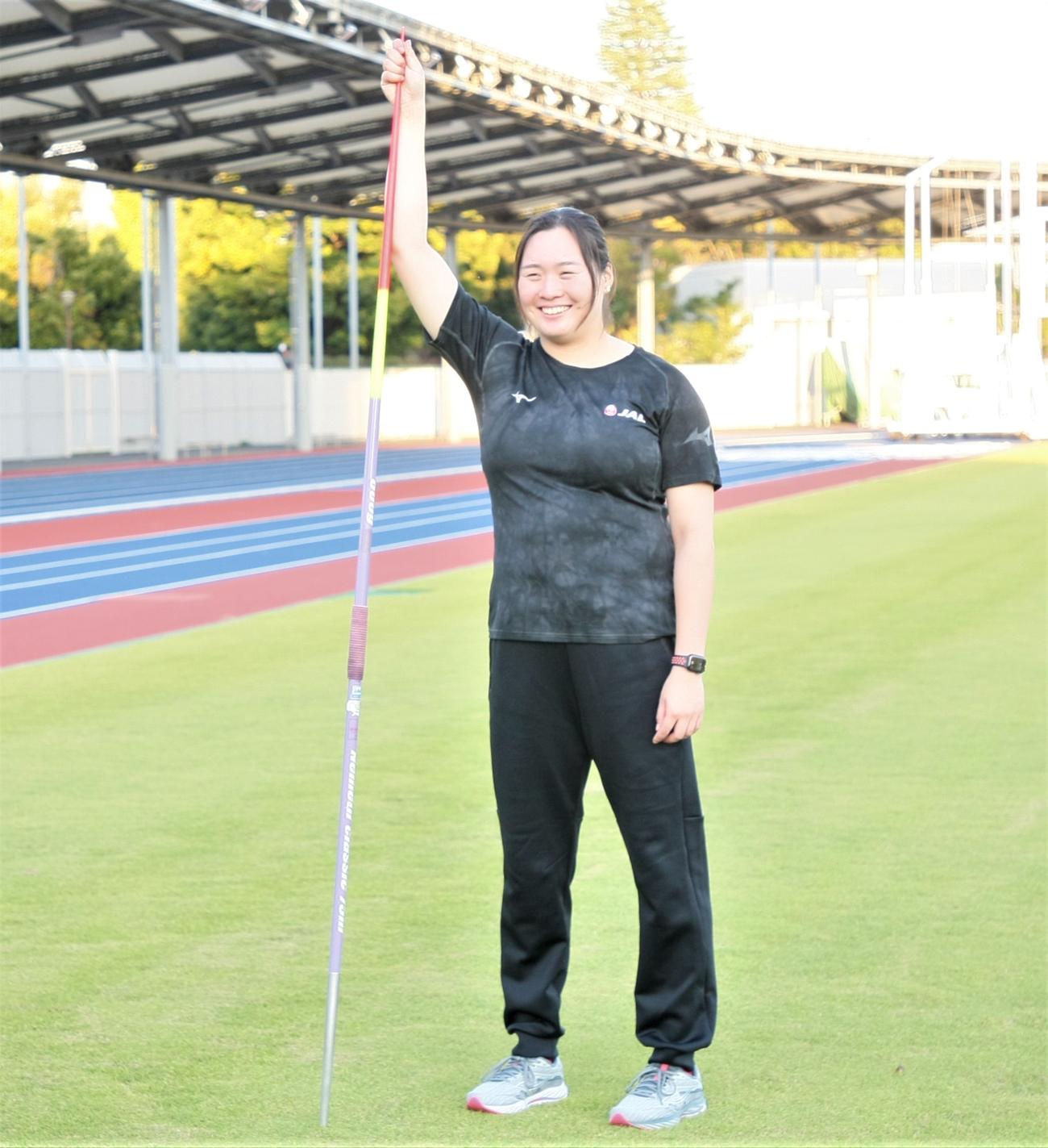 都内で練習を公開した陸上女子やり投げ北口（撮影・藤塚大輔）
