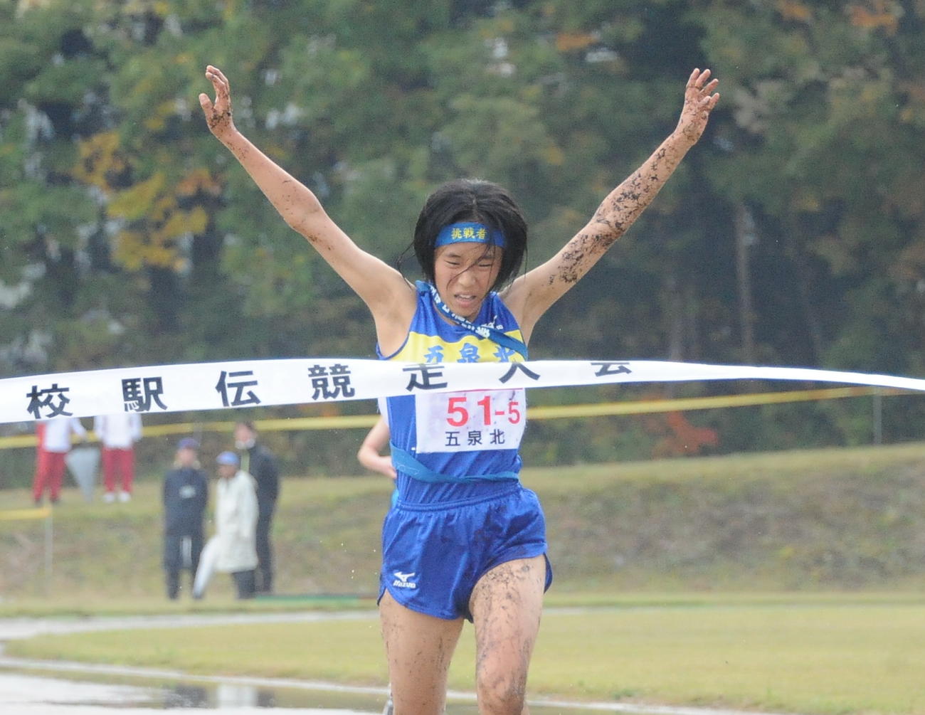 1位でゴールする五泉北の遠藤