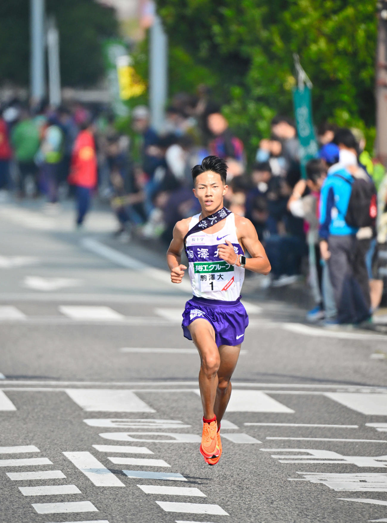全日本大学駅伝　6区を走る駒大の安原太陽（代表撮影）