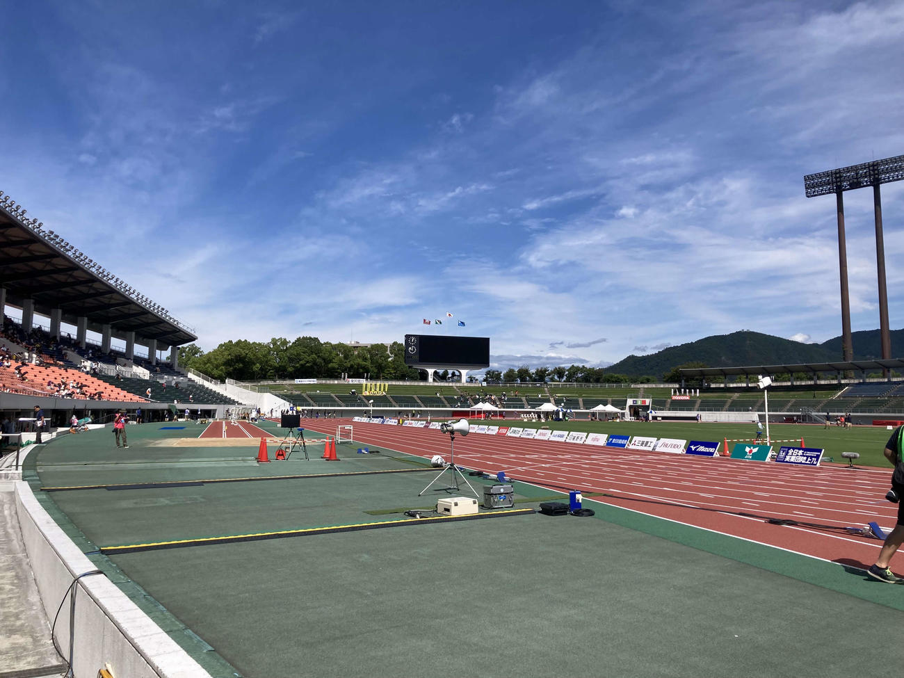 陸上の全日本実業団対抗が行われた岐阜メモリアルセンター長良川競技場（2023年9月23日撮影）