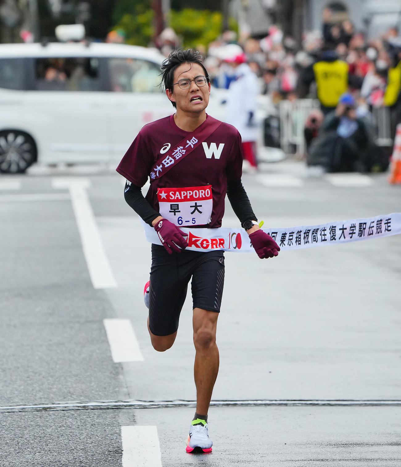 5位でゴールする早大5区工藤（撮影・垰建太）