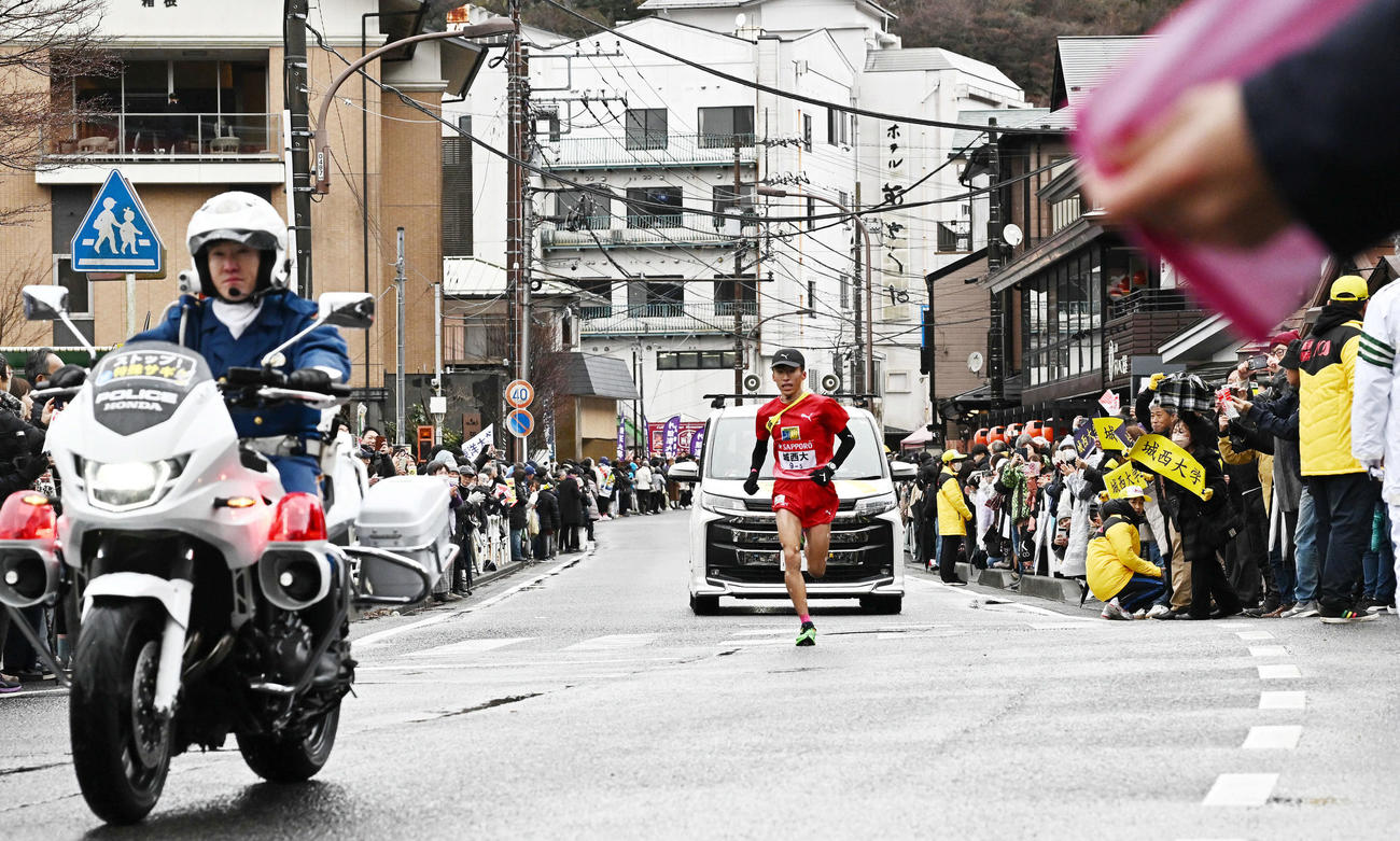 力走する城西大5区山本（撮影・滝沢徹郎）
