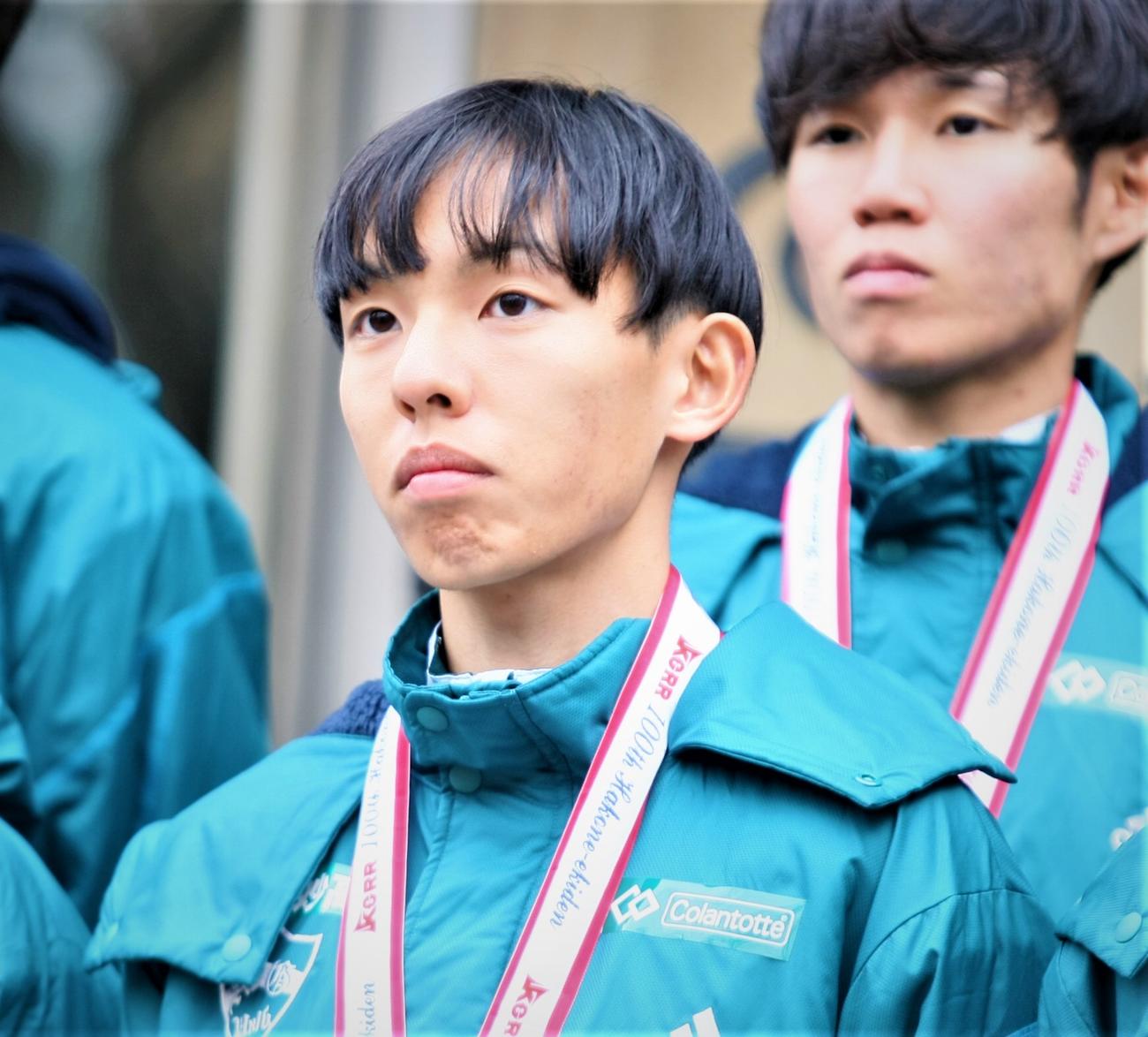 箱根駅伝優勝報告会に出席した黒田（撮影・藤塚大輔）