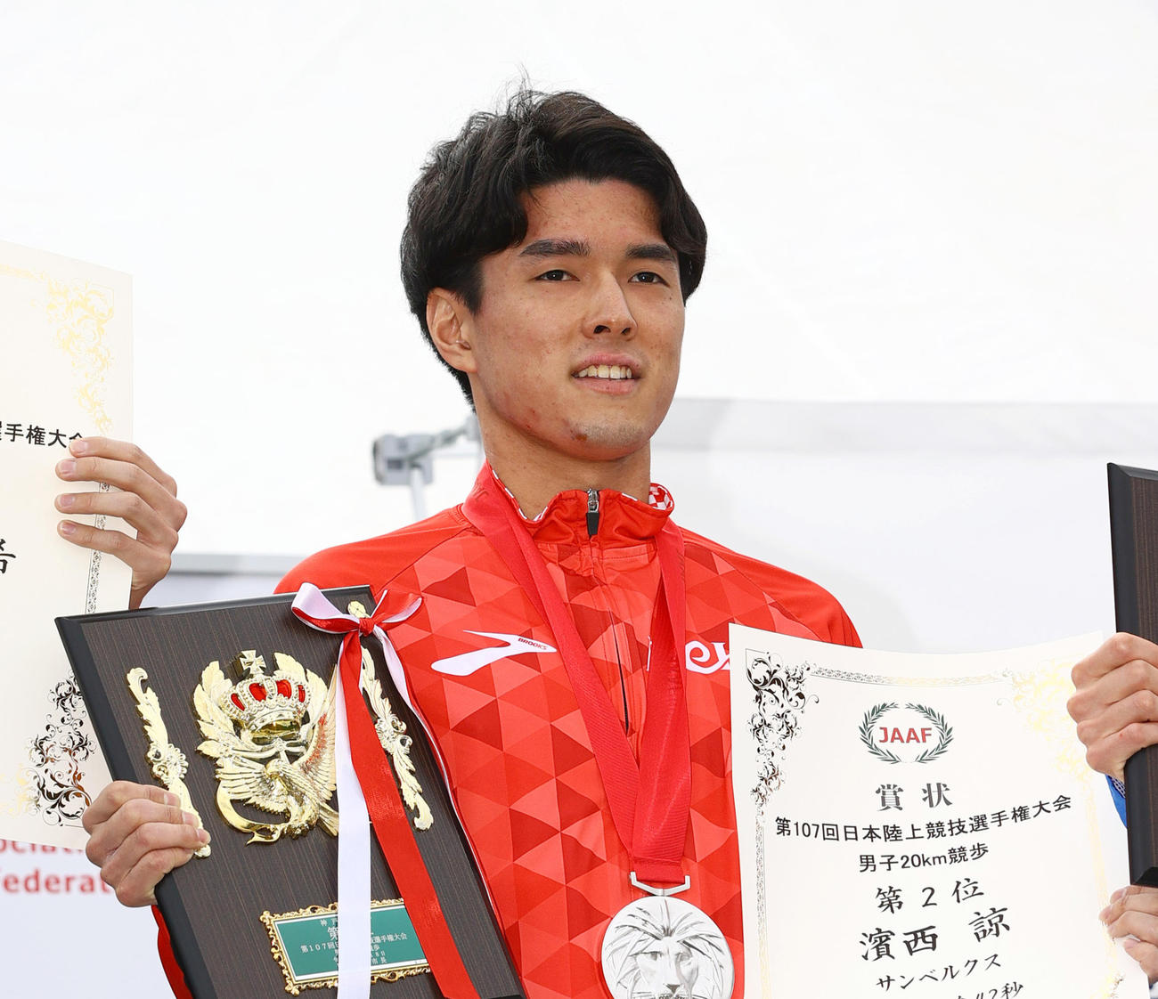 男子20キロ競歩で2位の浜西諒（撮影・上山淳一）