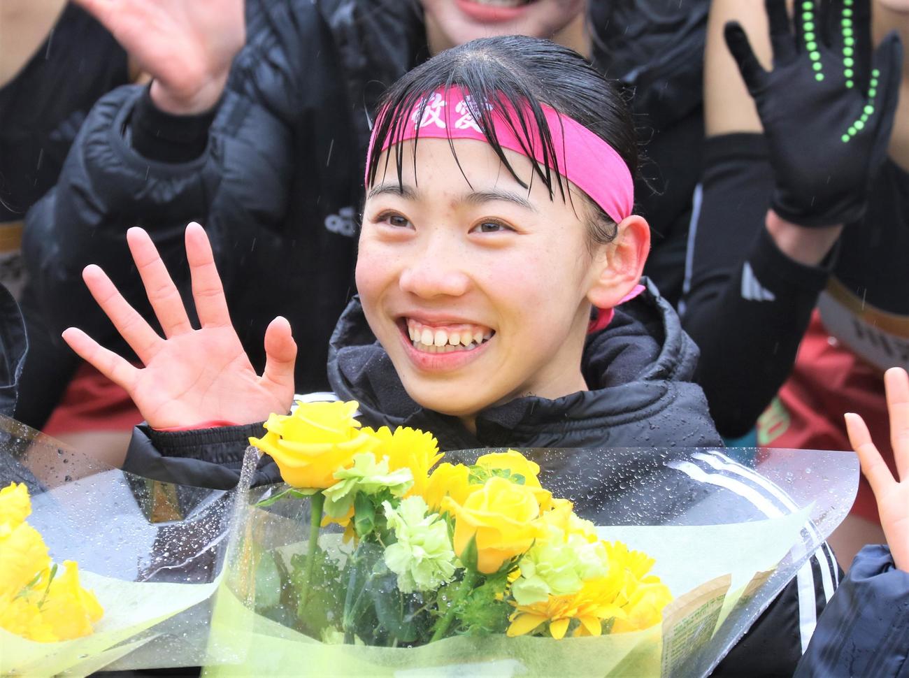 「ADIDAS TOKYO CITY RUN 2024」の招待レース女子5キロに臨む東大阪大敬愛・久保（撮影・藤塚大輔）